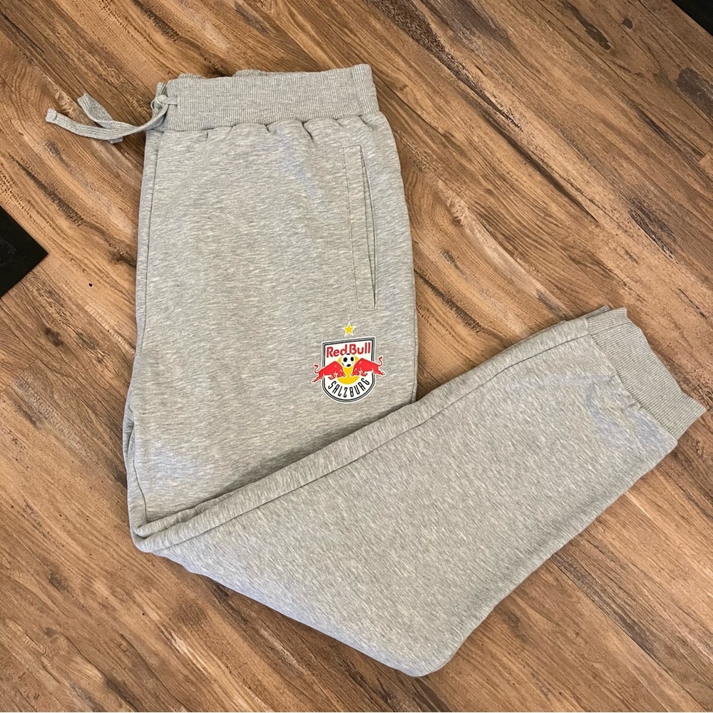 Mens Red Bull Salzburg FC big logo cuffed jogger sweat pants sz XXL gray
